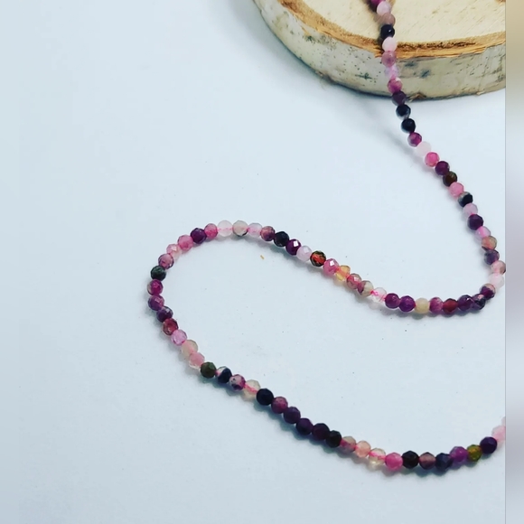Faceted Tourmaline Minimalist Necklace 3 mm - Picture 4 of 4